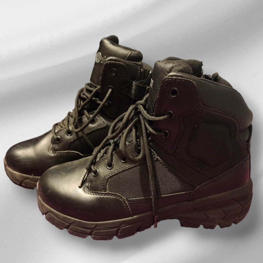 Interceptor Boots